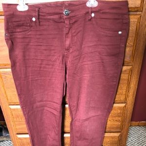 Maurices dress pants size 16, burgundy color